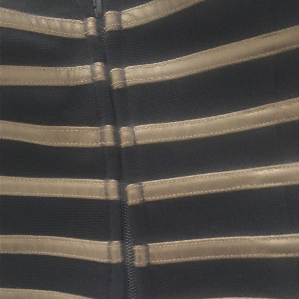 Backless top - Picture 4 of 4